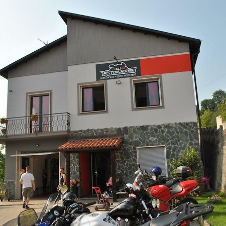 Bed and Breakfast Italian Piston House Sport Moto Rent Millesimo Zewnętrze zdjęcie