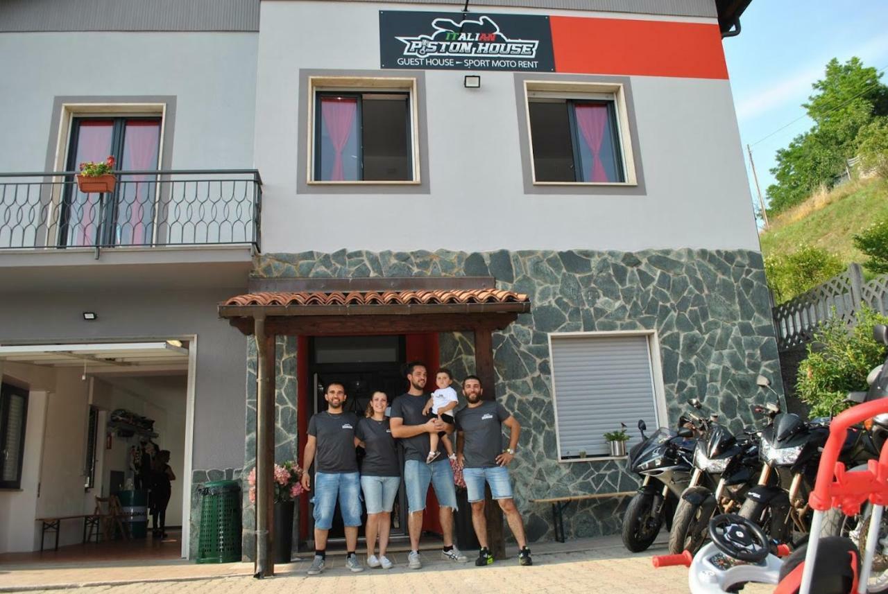 Bed and Breakfast Italian Piston House Sport Moto Rent Millesimo Zewnętrze zdjęcie