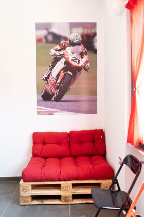 Bed and Breakfast Italian Piston House Sport Moto Rent Millesimo Zewnętrze zdjęcie